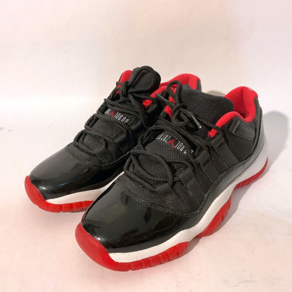 Jordan 11 Retro Bred Red/Black Size 36 (Boys 4Y)